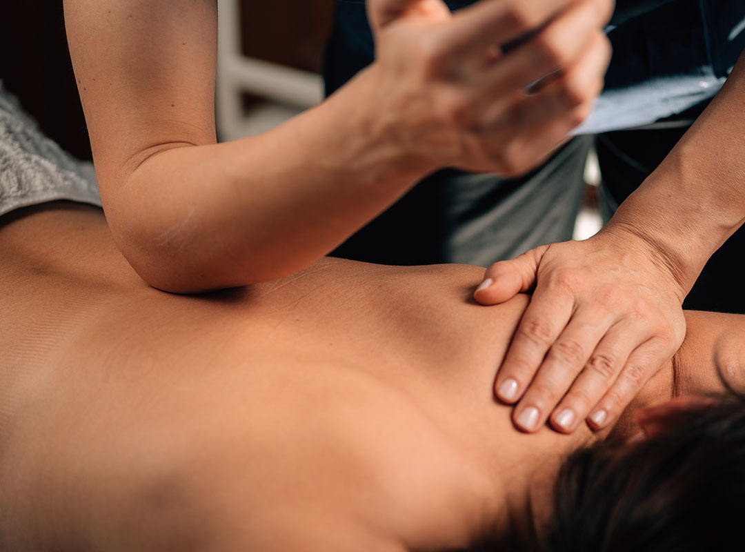 Deep Tissue Massage at Thrive Proactive Health Virginia Beach