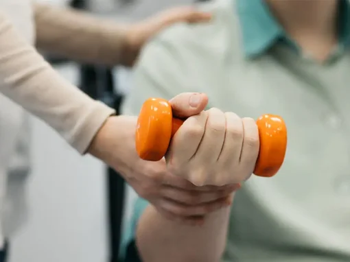 How Fitness Training and Physical Therapy Work Together for Everyday Wellness
