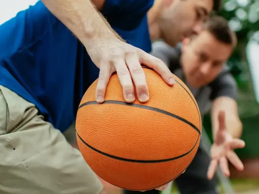 How Does a Chiropractor Help Athletes Minimize the Risk of Sports Injuries?