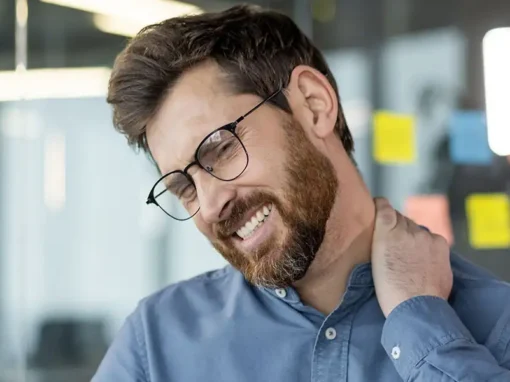 Why Does My Neck Hurt? The Most Common Causes of Neck Pain and How Chiropractic Care Could Help